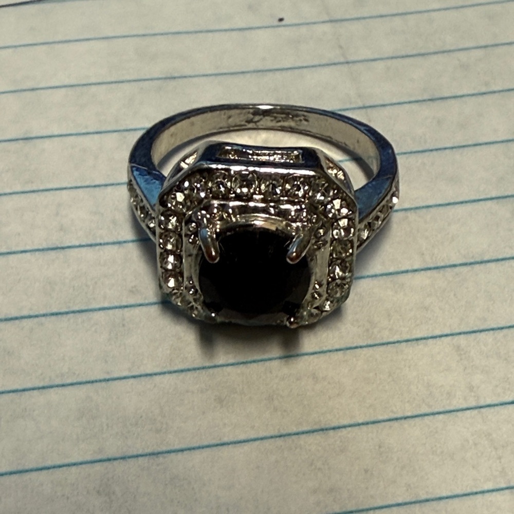 Elegant Silver and Black Stone Ring